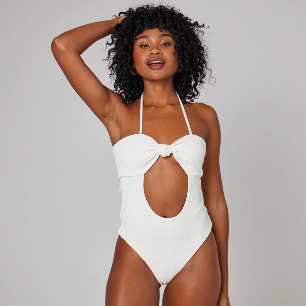 Axil Swim Selena Textured One Piece Swimsuit White (Off-White) Size Small
